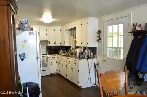 158 Otway Farm Road Beaufort NC 28516