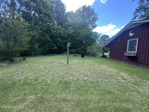 604 W Woodland Avenue Woodland NC 27897