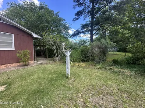 604 W Woodland Avenue Woodland NC 27897