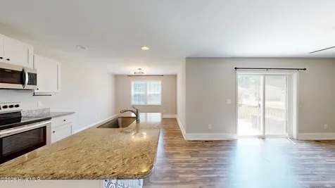 203 S Pine Street Aberdeen NC 28315