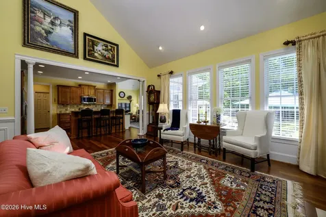 135 Staffordshire Drive New Bern NC 28562
