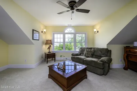 135 Staffordshire Drive New Bern NC 28562