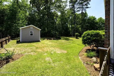 135 Staffordshire Drive New Bern NC 28562