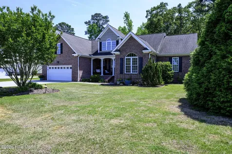 135 Staffordshire Drive New Bern NC 28562