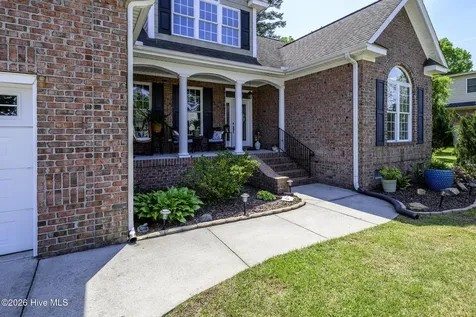 135 Staffordshire Drive New Bern NC 28562