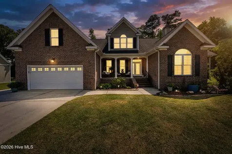 135 Staffordshire Drive New Bern NC 28562