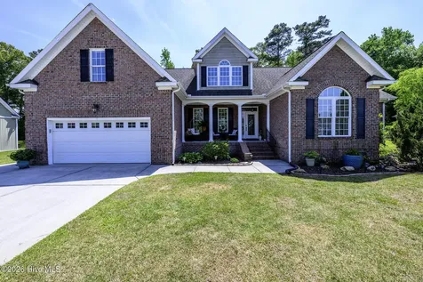 135 Staffordshire Drive New Bern NC 28562