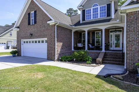 135 Staffordshire Drive New Bern NC 28562