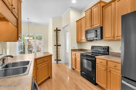 4176 Skeffington Court Southport NC 28461