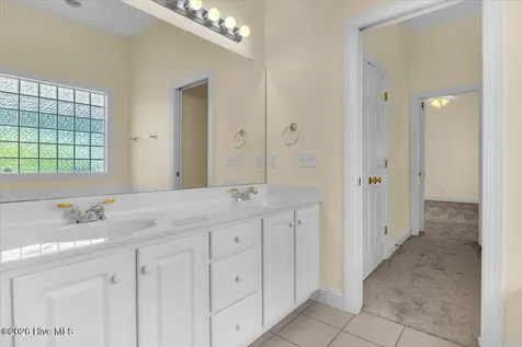 4176 Skeffington Court Southport NC 28461