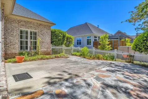 4176 Skeffington Court Southport NC 28461