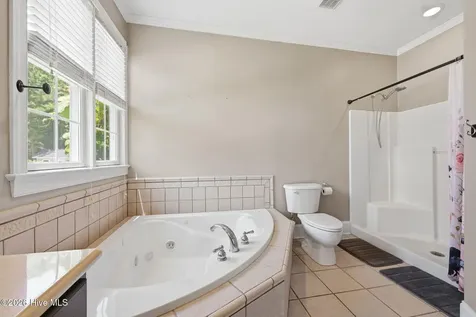 202 Emmen Road New Bern NC 28562