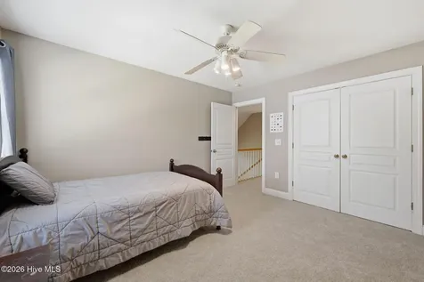 202 Emmen Road New Bern NC 28562