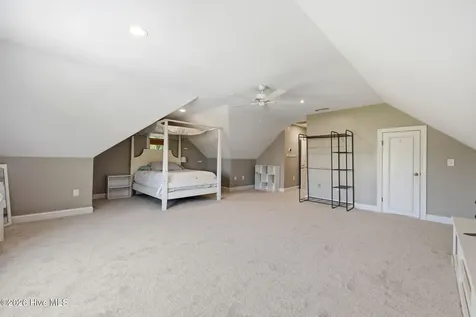 202 Emmen Road New Bern NC 28562