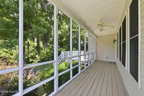 202 Emmen Road New Bern NC 28562