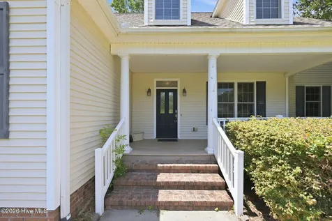 202 Emmen Road New Bern NC 28562