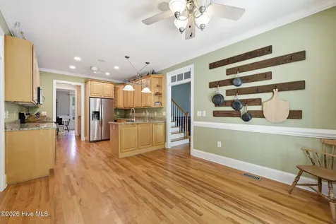 202 Emmen Road New Bern NC 28562