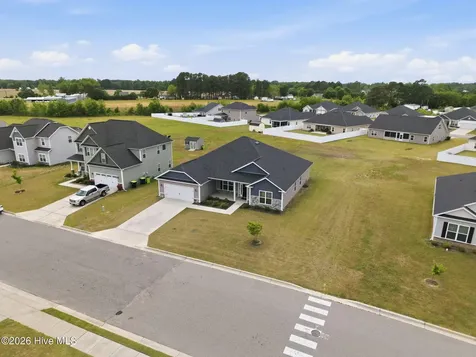 2708 Chalet Circle Winterville NC 28590
