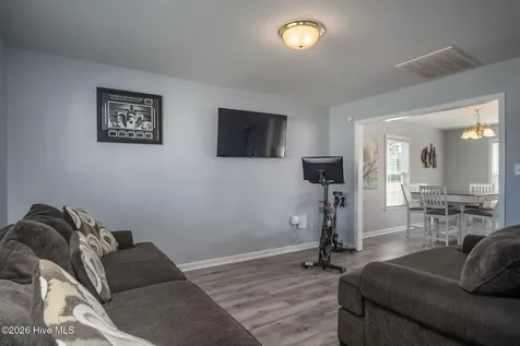 111 Baldwin Court Jacksonville NC 28546