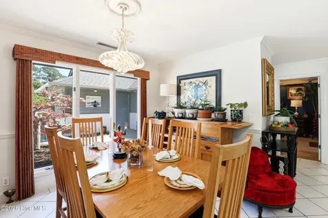 143 Red Bird Lane Hampstead NC 28443