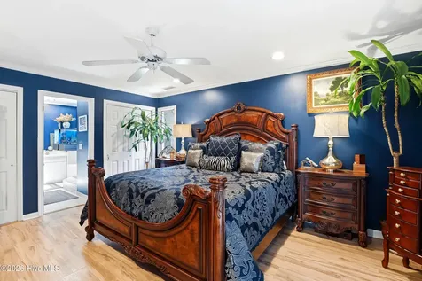 143 Red Bird Lane Hampstead NC 28443