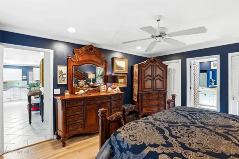 143 Red Bird Lane Hampstead NC 28443