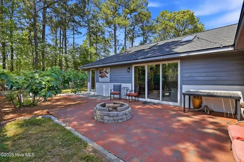 143 Red Bird Lane Hampstead NC 28443