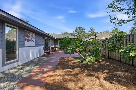 143 Red Bird Lane Hampstead NC 28443