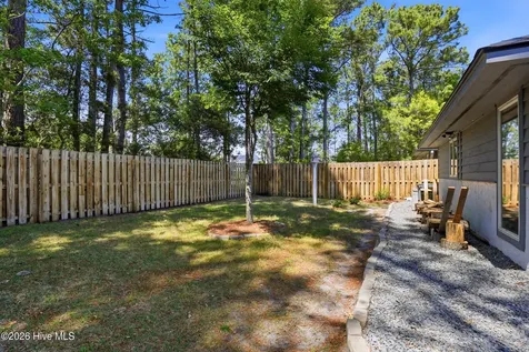 143 Red Bird Lane Hampstead NC 28443