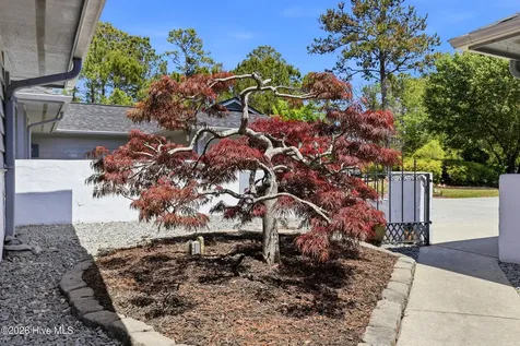 143 Red Bird Lane Hampstead NC 28443