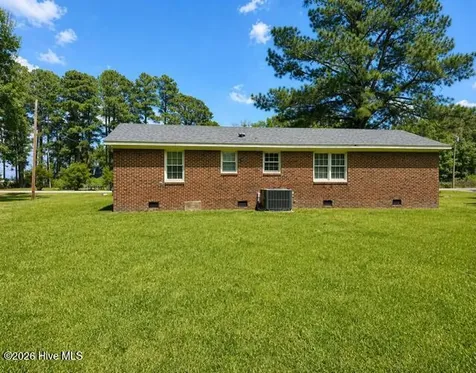 5500 Gaskins Road Grimesland NC 27837