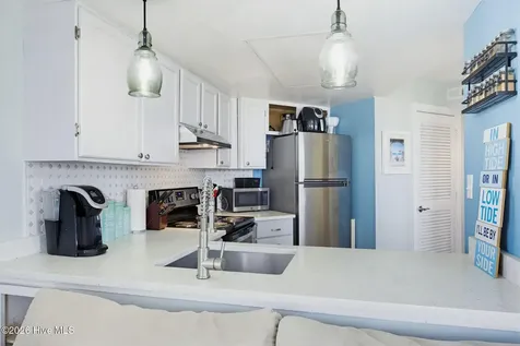 2000 New River Inlet Road North Topsail Beach NC 28460