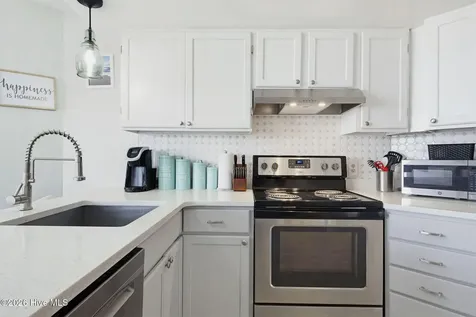 2000 New River Inlet Road North Topsail Beach NC 28460