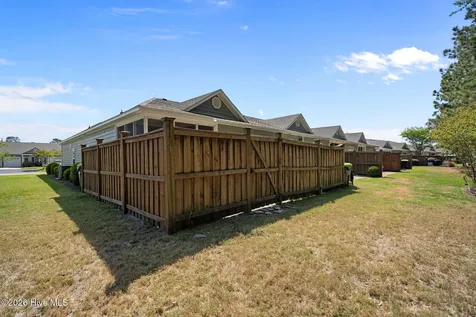 122 Kellerton Court Winnabow NC 28479