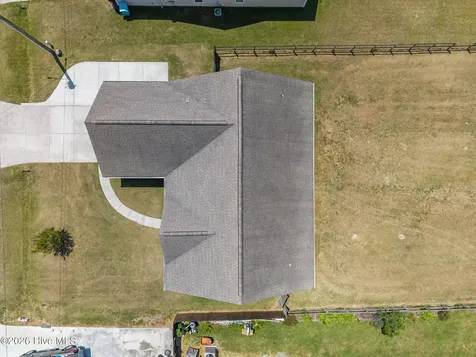 209 Cherry Blossom Drive Richlands NC 28574