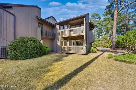 10 Pine Tree Road Pinehurst NC 28374