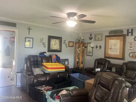 120 Claredon Avenue Bath NC 27808