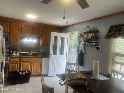 120 Claredon Avenue Bath NC 27808