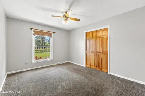 1600 Nc Hy 53 W Burgaw NC 28425
