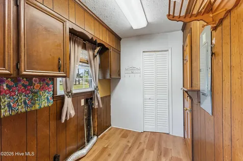 1600 Nc Hy 53 W Burgaw NC 28425
