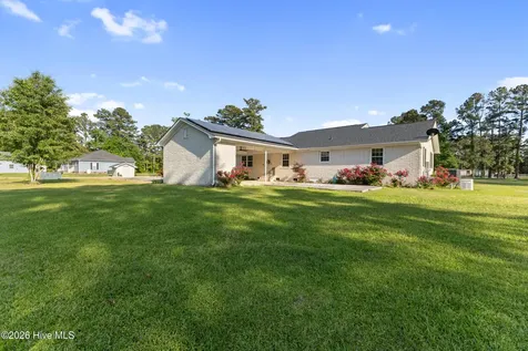1600 Nc Hy 53 W Burgaw NC 28425