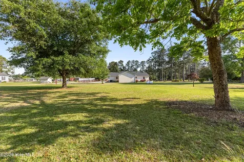 1600 Nc Hy 53 W Burgaw NC 28425