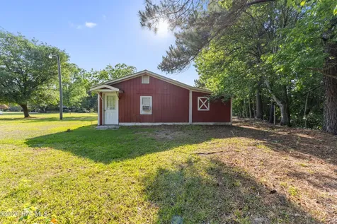1600 Nc Hy 53 W Burgaw NC 28425