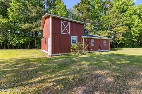 1600 Nc Hy 53 W Burgaw NC 28425