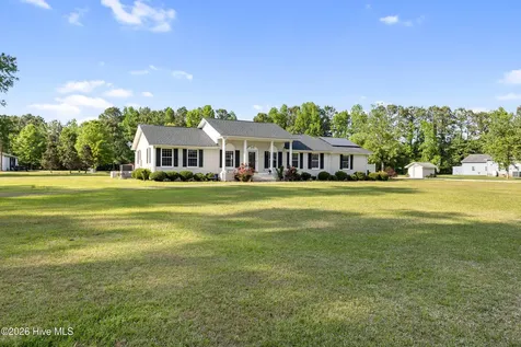 1600 Nc Hy 53 W Burgaw NC 28425