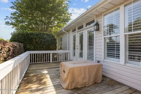 112 Carefree Lane Morehead City NC 28557