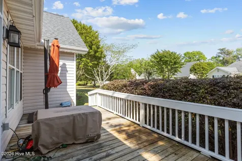 112 Carefree Lane Morehead City NC 28557