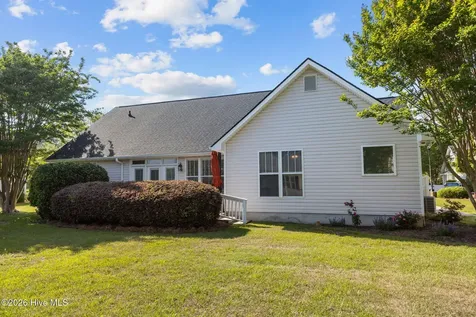 112 Carefree Lane Morehead City NC 28557