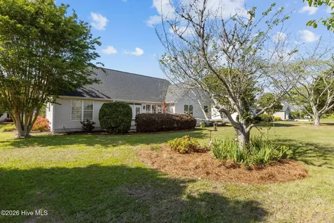 112 Carefree Lane Morehead City NC 28557