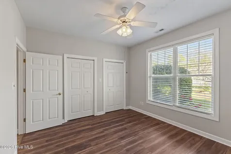 112 Carefree Lane Morehead City NC 28557